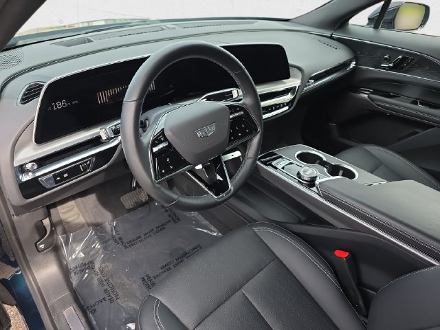 Certified 2024 Cadillac Lyriq Luxury w/ LPO, Floor Liner Package AWD/4WD image 16