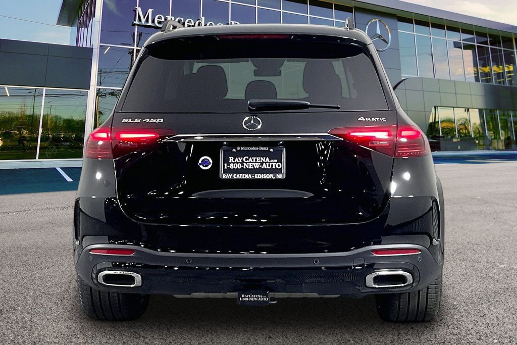 New 2026 Mercedes-Benz GLE 450 4MATIC w/ Winter Package image 4