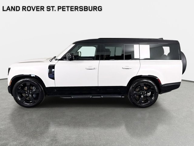 Used 2026 Land Rover Defender 130 X-Dynamic SE image 8