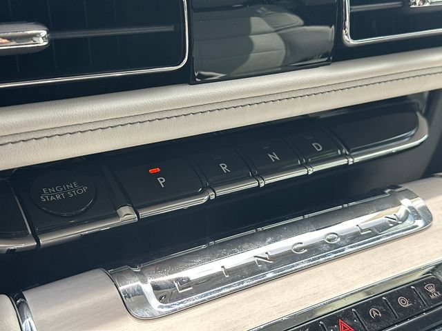 New 2025 Lincoln Aviator Reserve w/ Equipment Group 201A AWD/4WD image 28