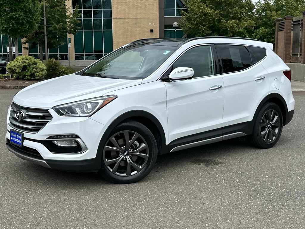 Used 2017 Hyundai Santa Fe Sport AWD/4WD image 1