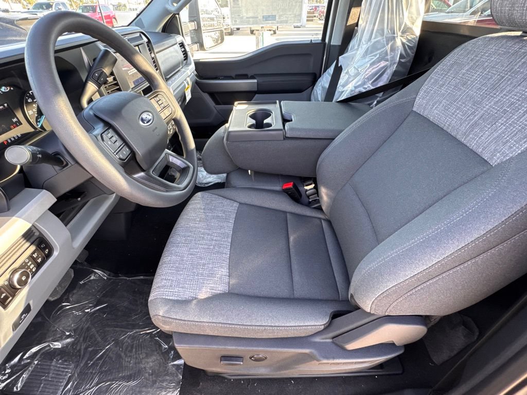 Used 2025 Ford F350 XLT AWD/4WD image 17