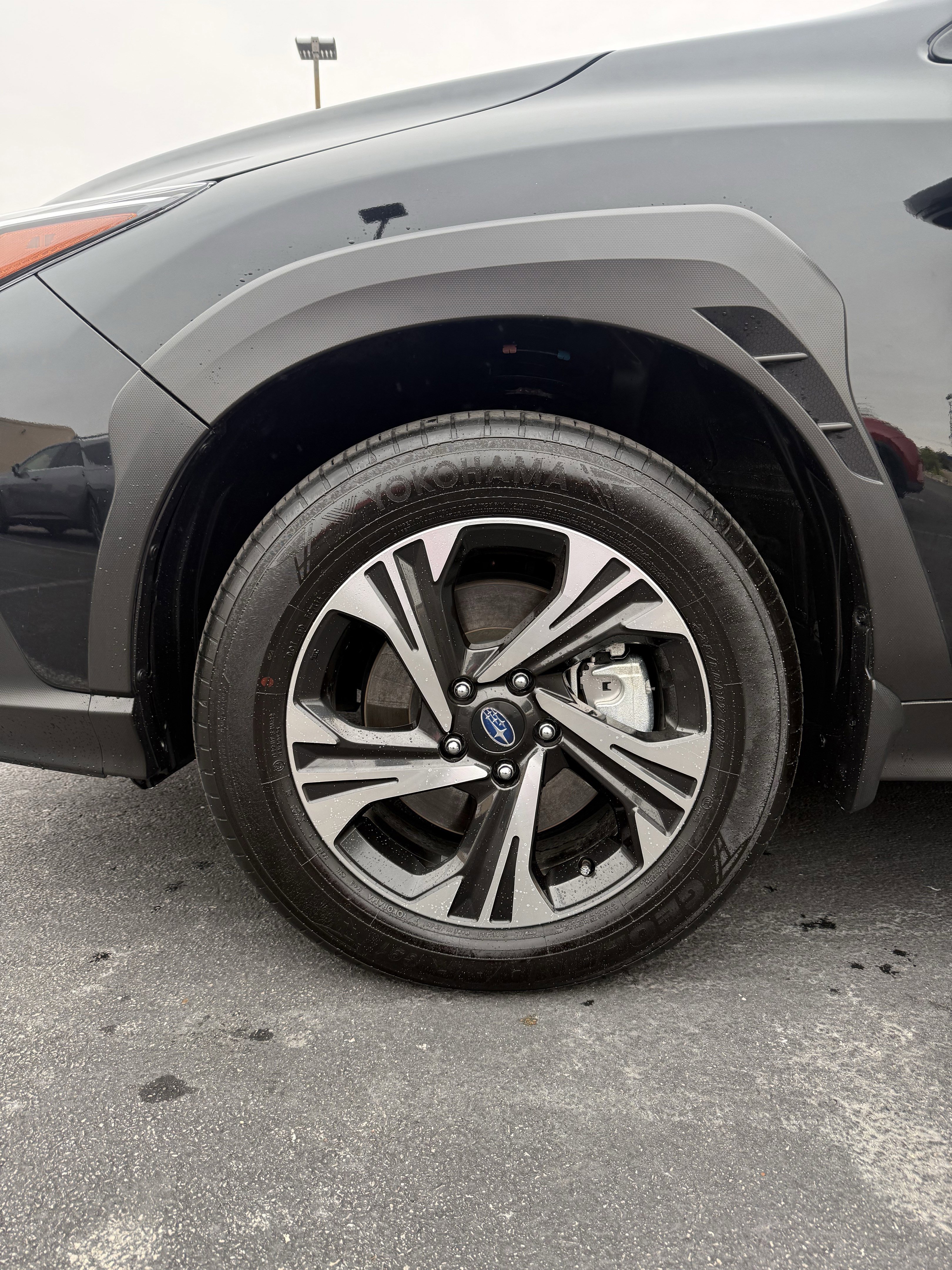 Used 2024 Subaru Crosstrek 2.0i Premium w/ Crosstrek Mirror Package image 31