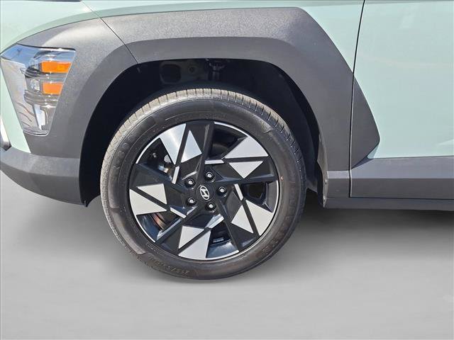 Used 2024 Hyundai Kona SEL AWD/4WD image 24