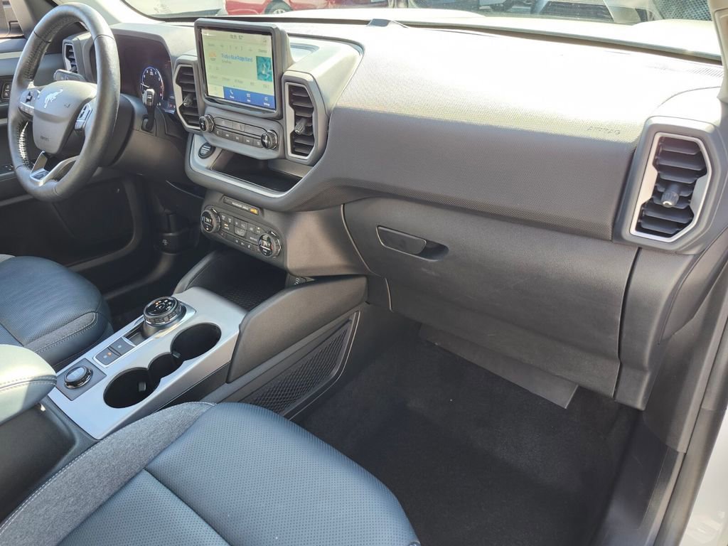Used 2021 Ford Bronco Sport Outer Banks image 16