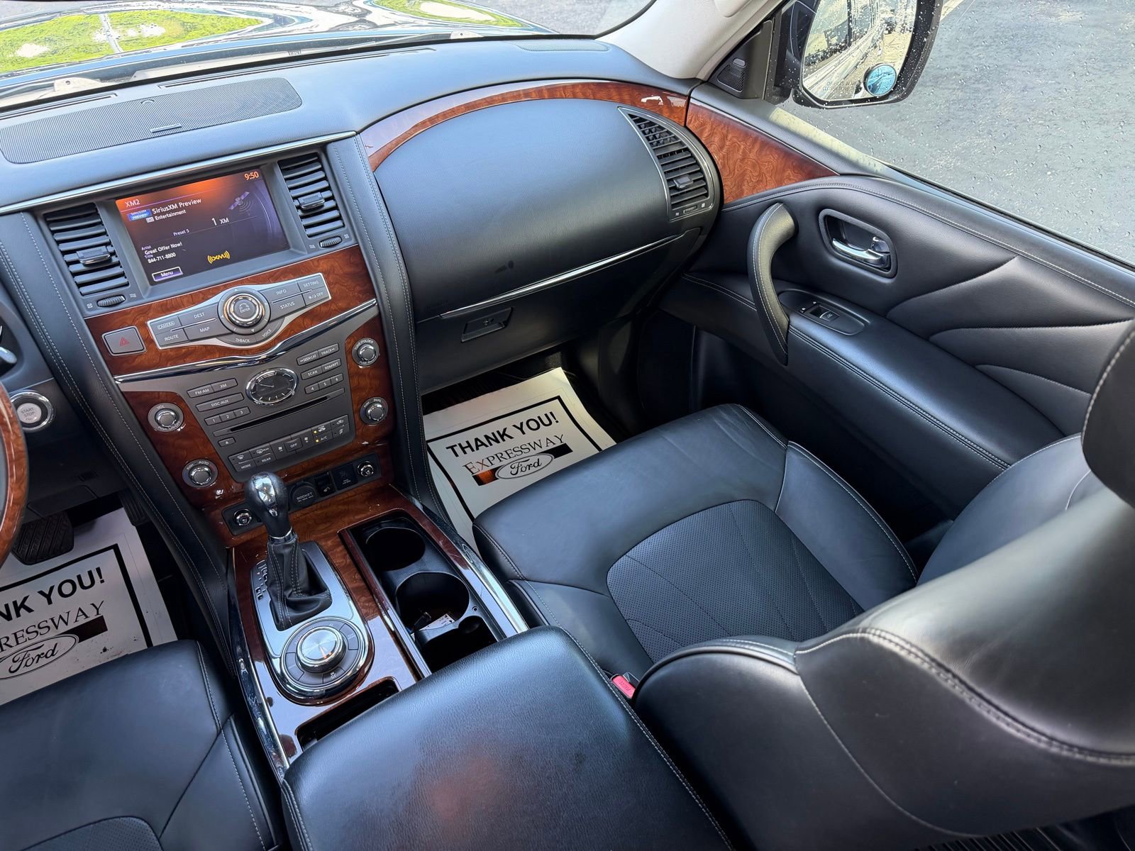 Used 2017 INFINITI QX80 4WD w/ Deluxe Technology Package image 19