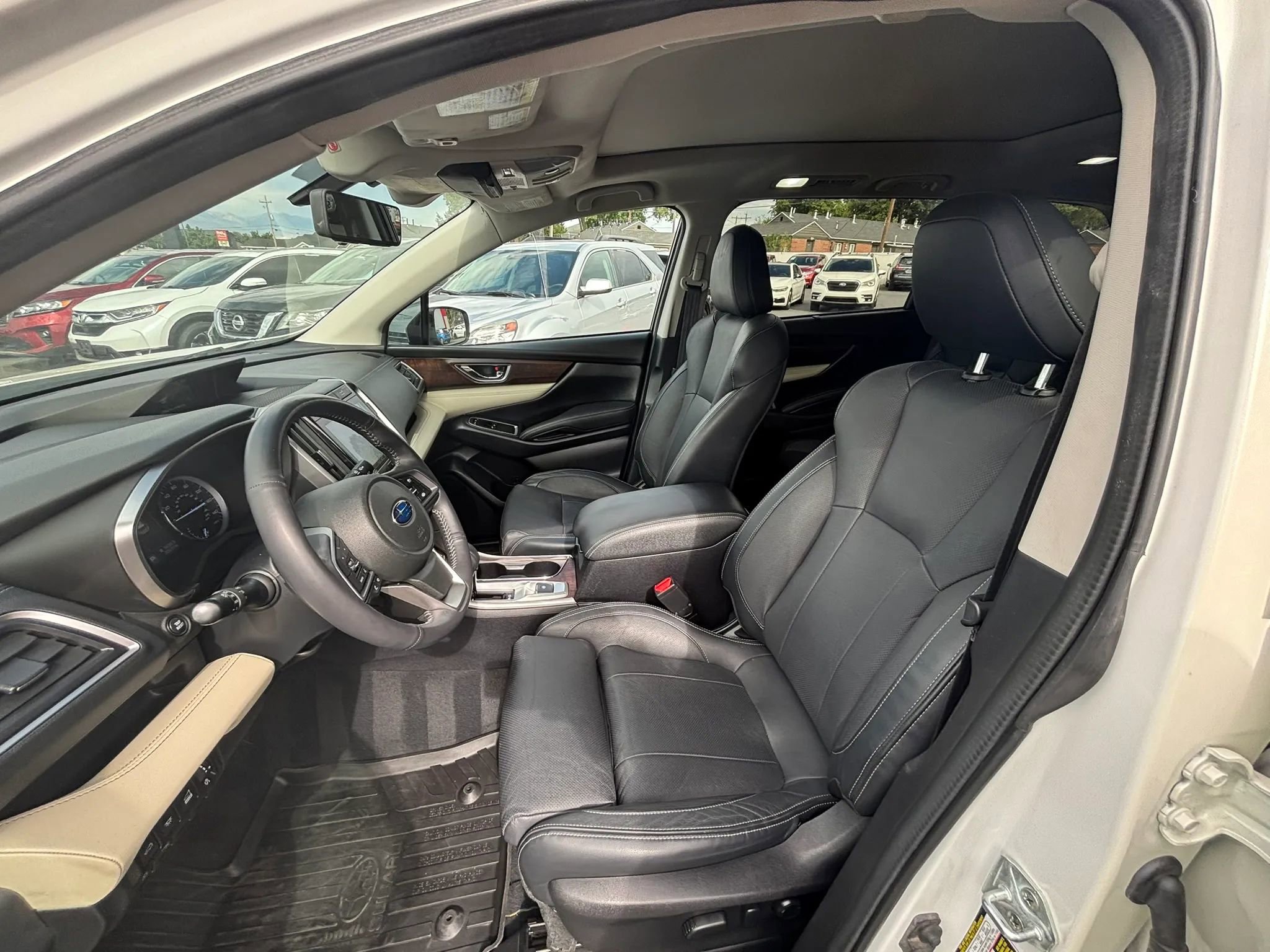 Used 2022 Subaru Ascent Touring w/ Popular Package #2A image 11