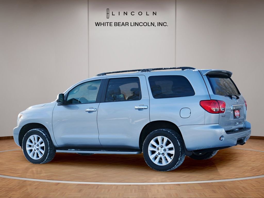 Used 2017 Toyota Sequoia Platinum AWD/4WD image 7