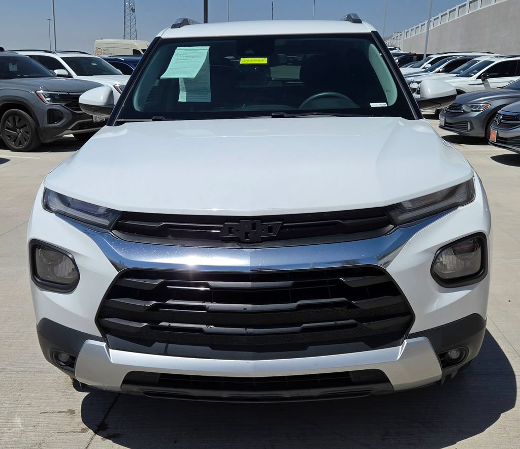 Used 2023 Chevrolet TrailBlazer LT w/ LPO, Blackout Package AWD/4WD image 4