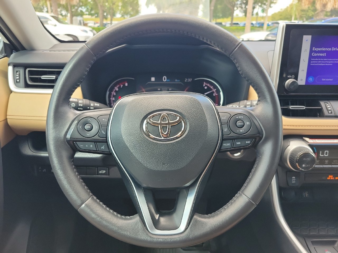 Used 2025 Toyota RAV4 XLE Premium FWD image 17