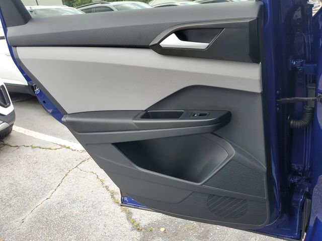Certified 2023 Volkswagen Taos SE w/ Panoramic Sunroof Package FWD image 13