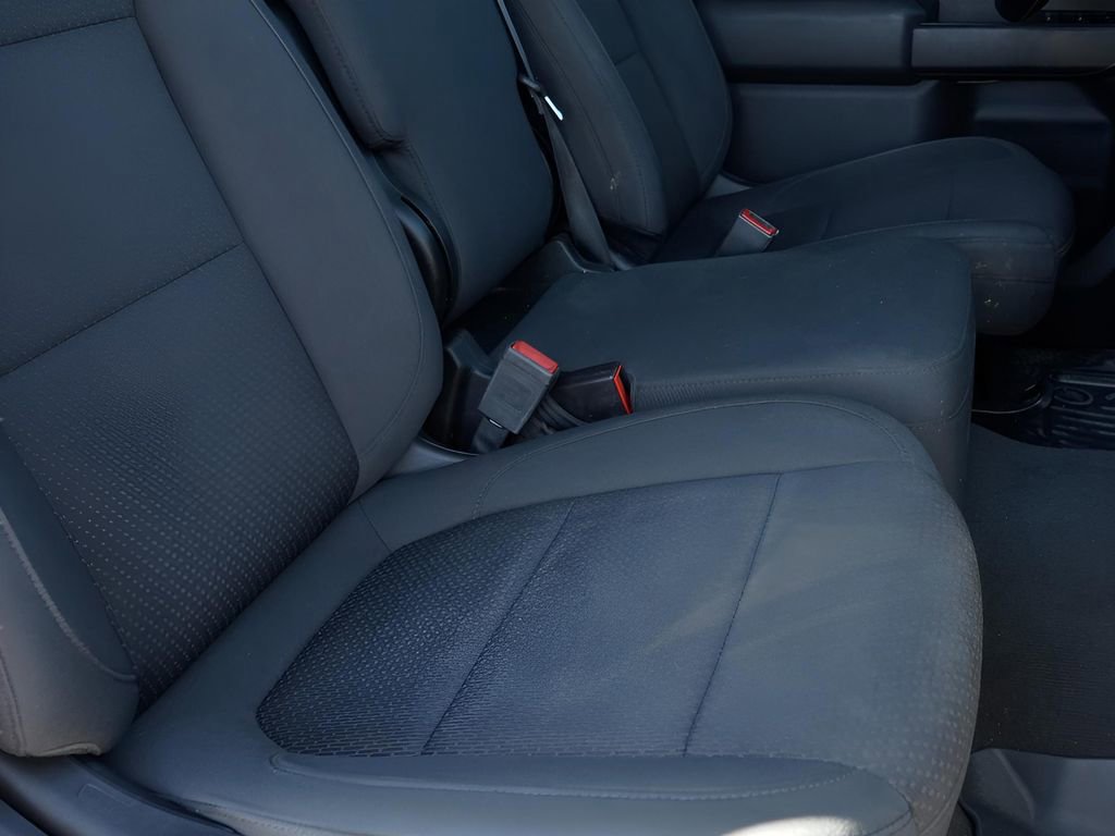 Used 2020 Chevrolet Silverado 1500 Custom w/ Custom Value Package image 30