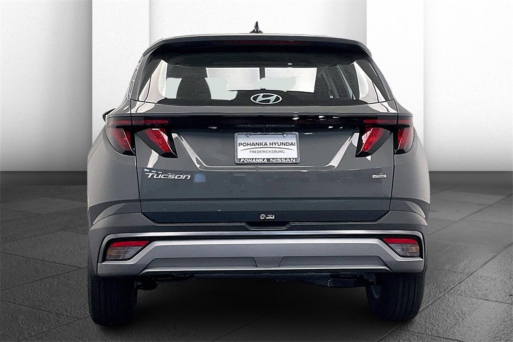 New 2025 Hyundai Tucson SE image 4