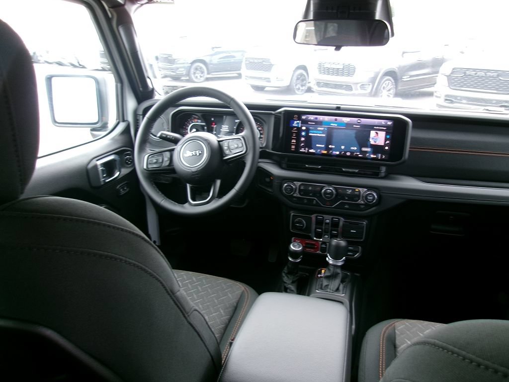 New 2026 Jeep Gladiator Mojave AWD/4WD image 10