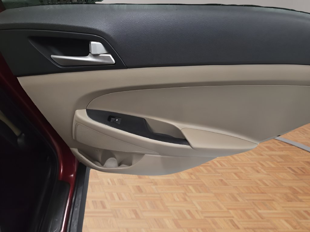 Used 2021 Hyundai Tucson SE FWD image 22