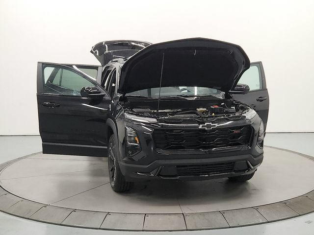 New 2027 Chevrolet Equinox RS w/ Safety and Technology Package FWD image 11