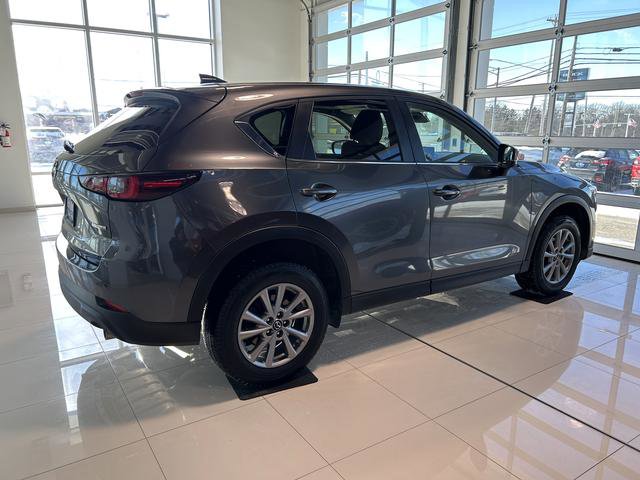 Used 2023 MAZDA CX-5 AWD 2.5 S w/ Select Package image 6