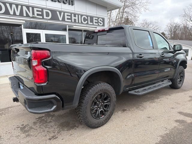 Certified 2024 Chevrolet Silverado 1500 ZR2 image 3