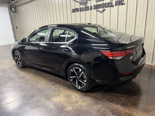 Used 2024 Nissan Sentra SV w/ All-Weather Package image 5