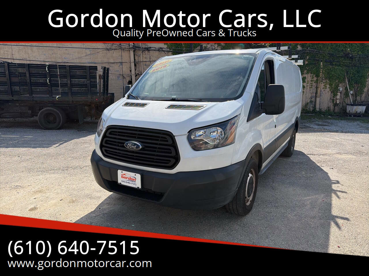 Used 2019 Ford Transit 150 130 Low Roof RWD image 1