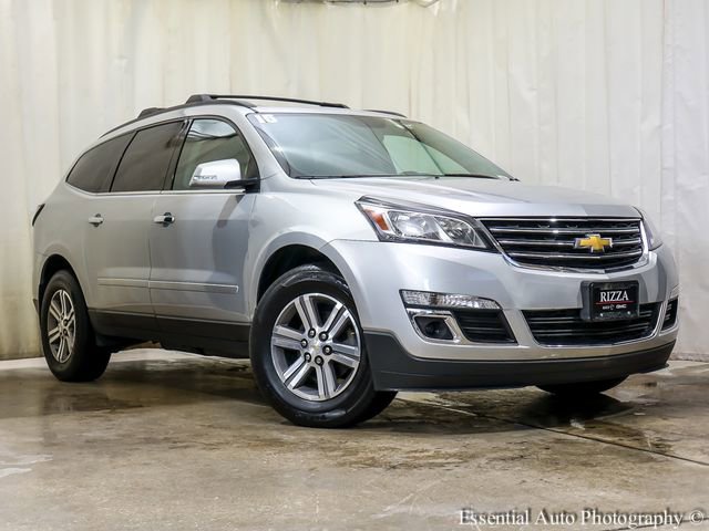 Used 2015 Chevrolet Traverse LT image 2