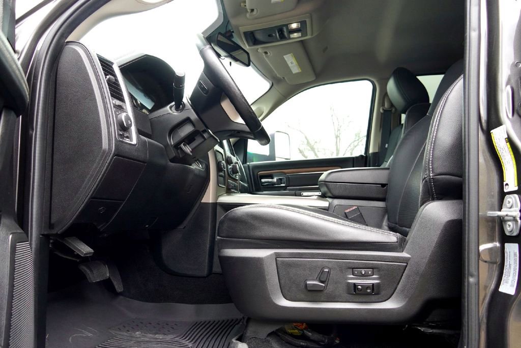 Used 2017 RAM 2500 Laramie w/ Sport Appearance Group image 30