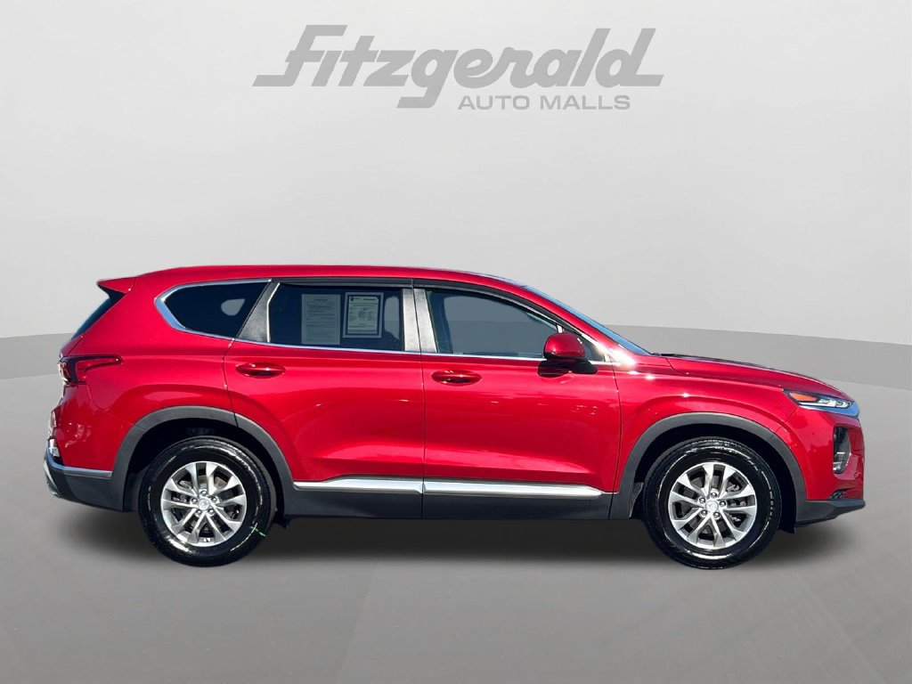 Used 2019 Hyundai Santa Fe SE AWD/4WD image 3