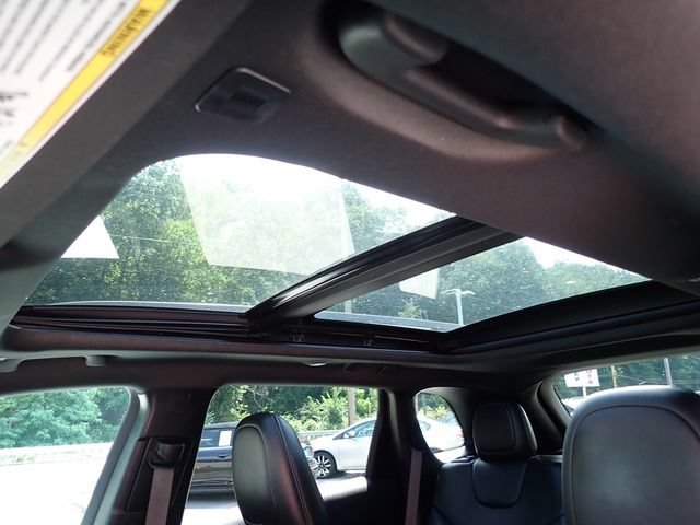 Used 2019 Jeep Cherokee High Altitude AWD/4WD image 23