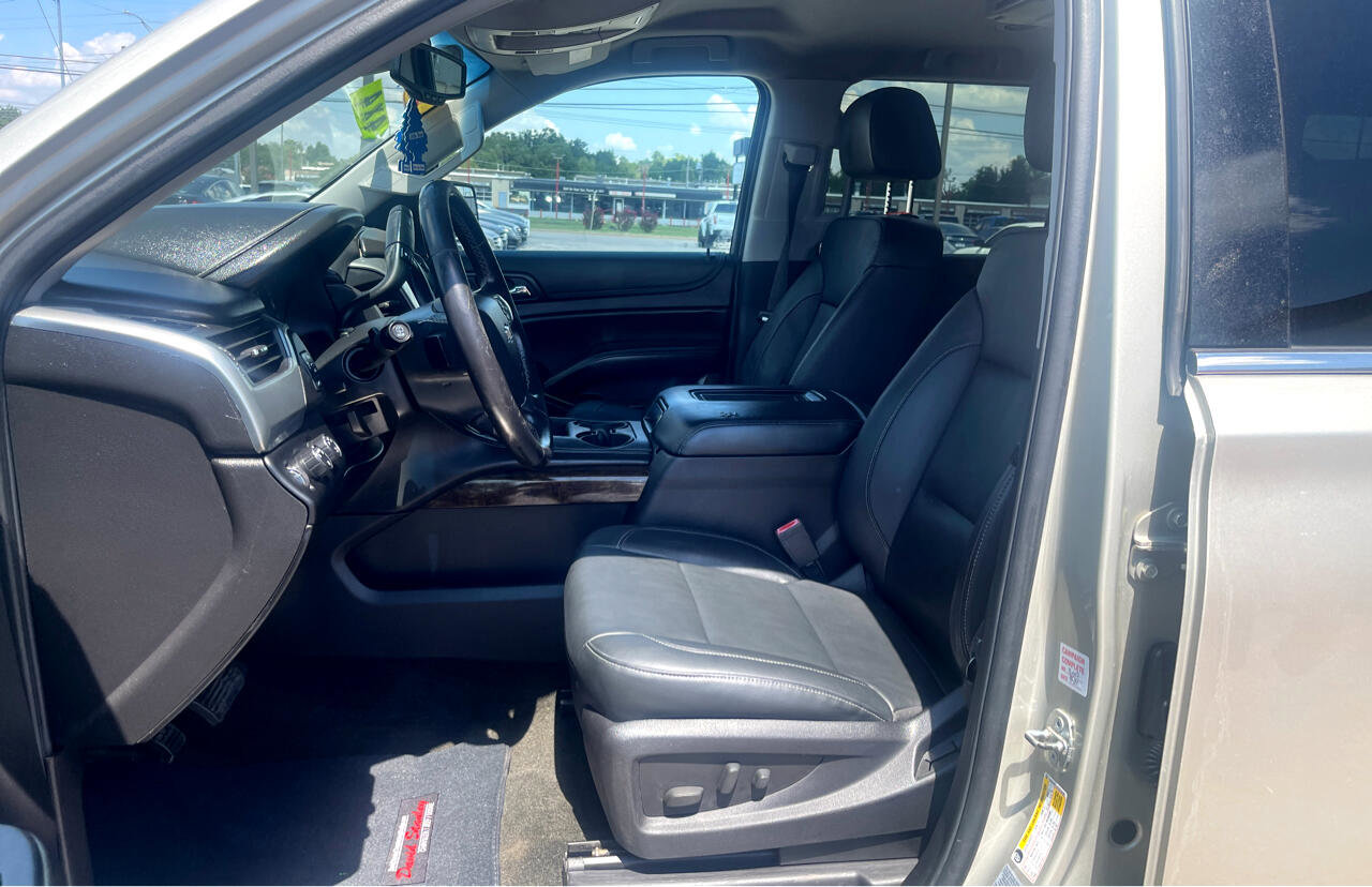 Used 2016 Chevrolet Suburban LT image 11