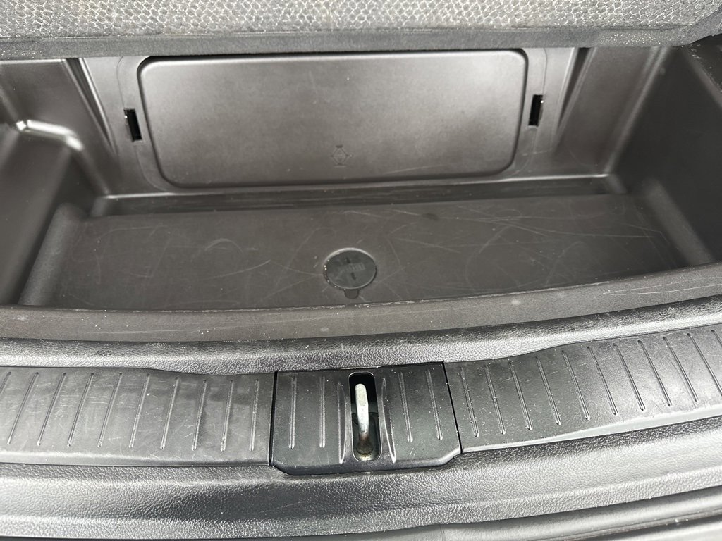 Used 2023 Jeep Grand Cherokee L Laredo image 19