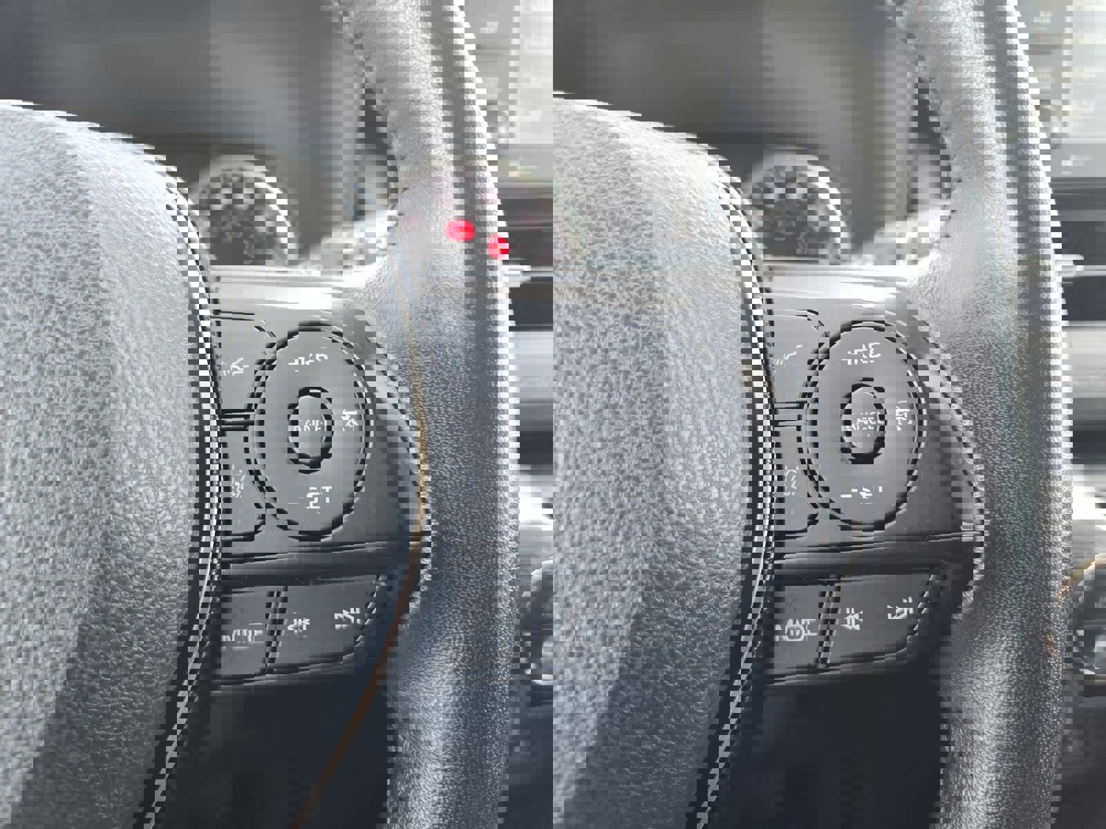 Used 2021 Toyota RAV4 XLE Premium image 26