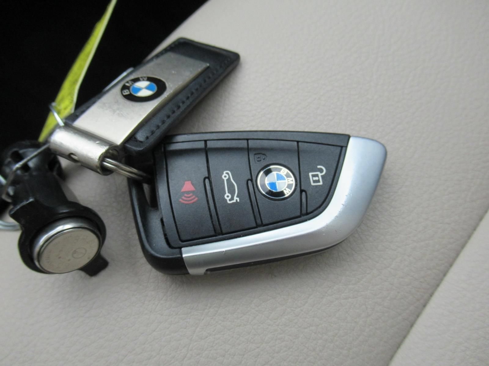 Used 2022 BMW X1 sDrive28i w/ Premium Package FWD image 30