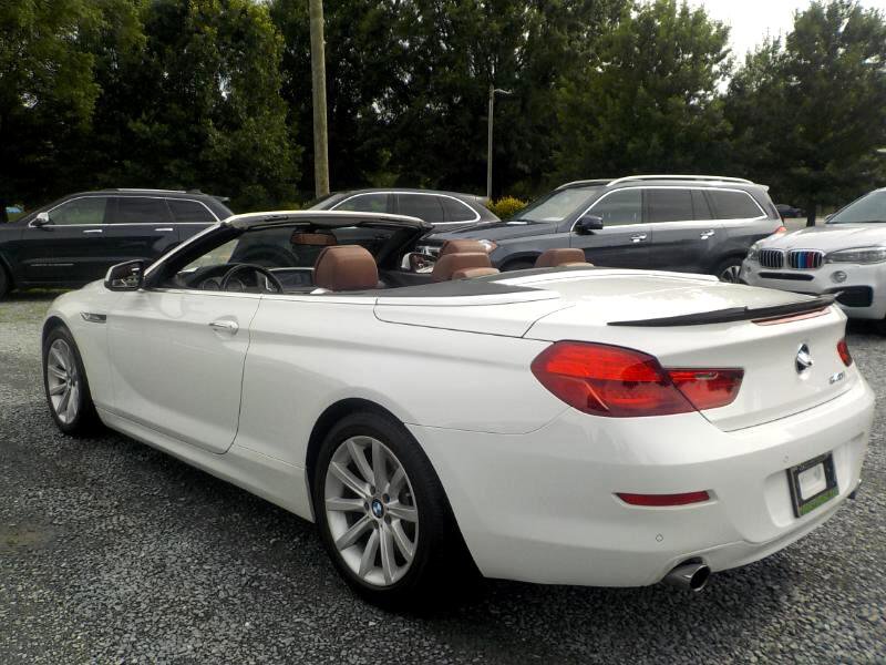 Used 2012 BMW 640i Convertible w/ Luxury Seating Pkg image 3