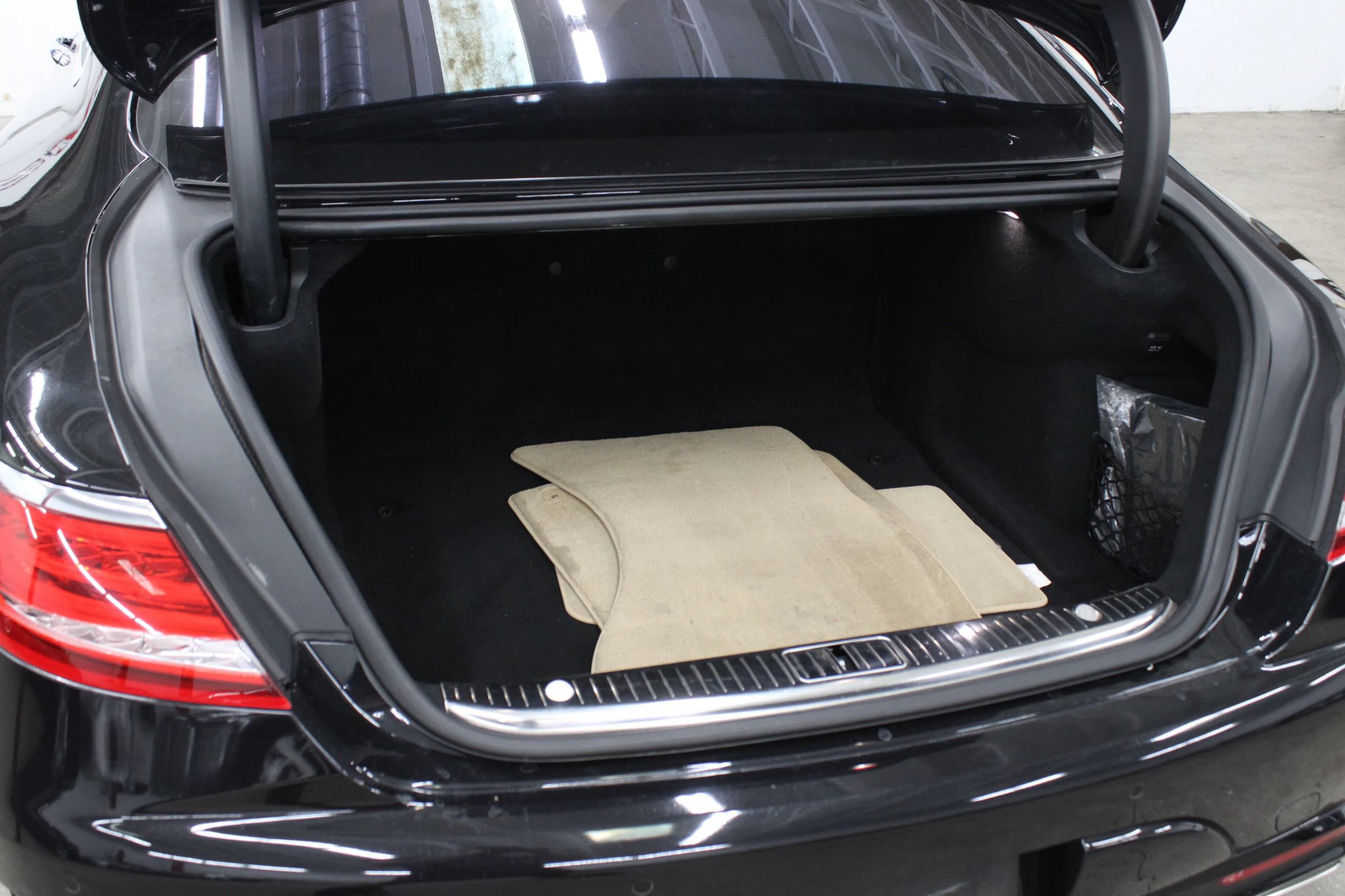 Used 2015 Mercedes-Benz S 550 4MATIC Coupe image 33