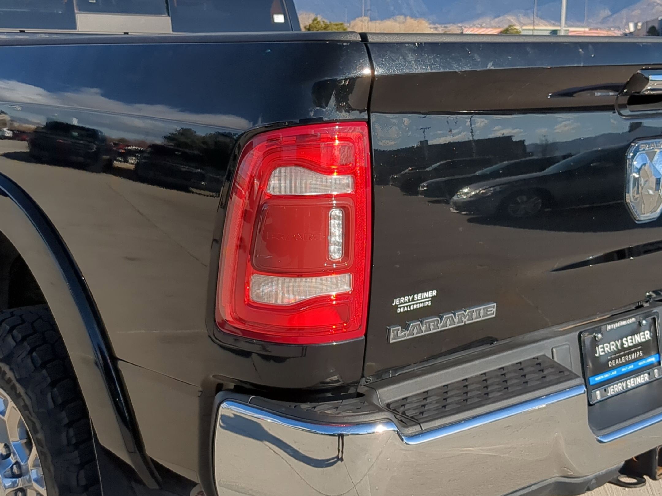 Used 2021 RAM 2500 Laramie image 12