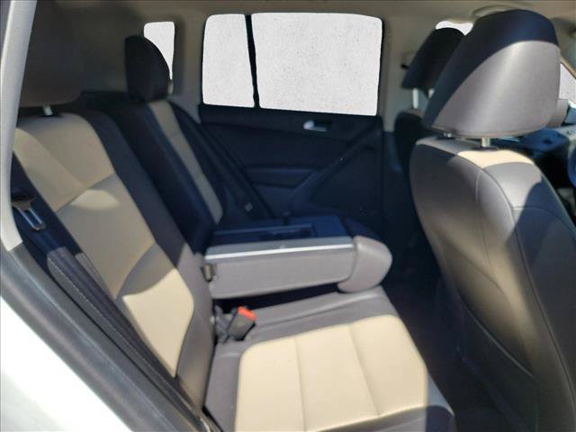 Used 2016 Volkswagen Tiguan S FWD image 23