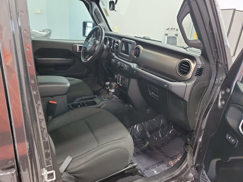 Used 2021 Jeep Wrangler Unlimited Sport AWD/4WD image 22
