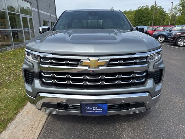 Used 2024 Chevrolet Silverado 1500 LTZ image 2