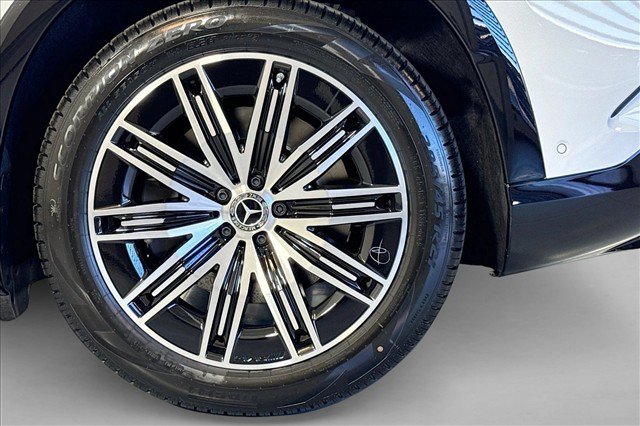 New 2026 Mercedes-Benz EQS 400 4MATIC SUV image 29