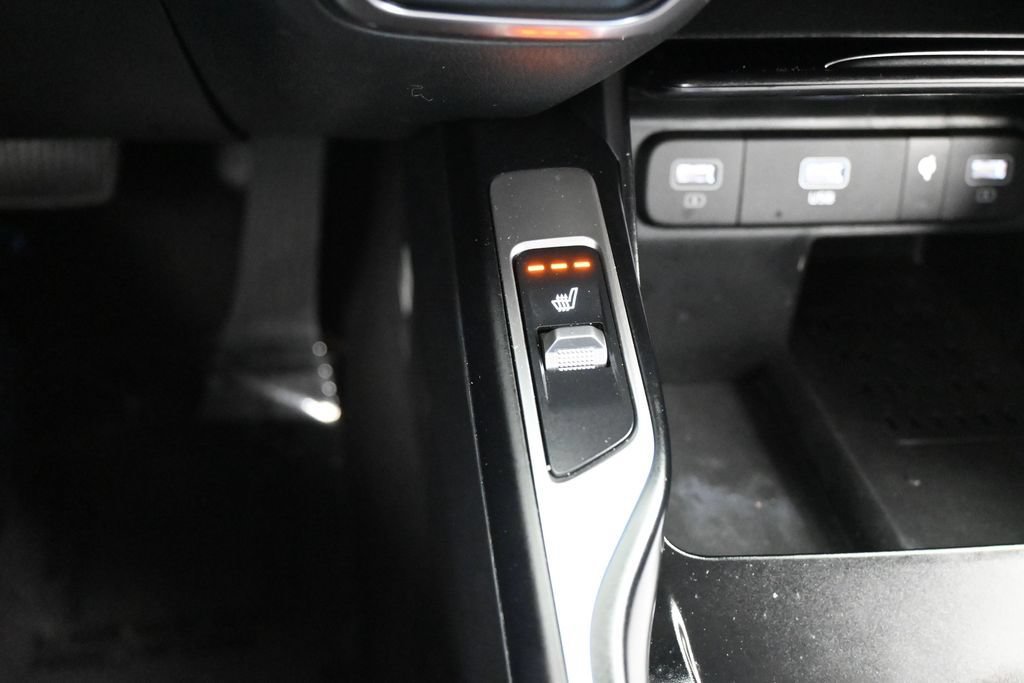 Used 2023 Kia Sorento EX w/ Panoramic Sunroof Package FWD image 28