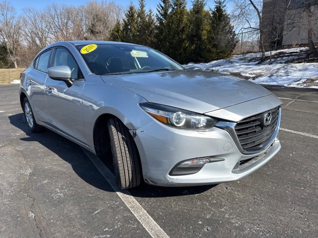 Used 2018 MAZDA MAZDA3 Sport w/ Preferred Equipment Package image 3