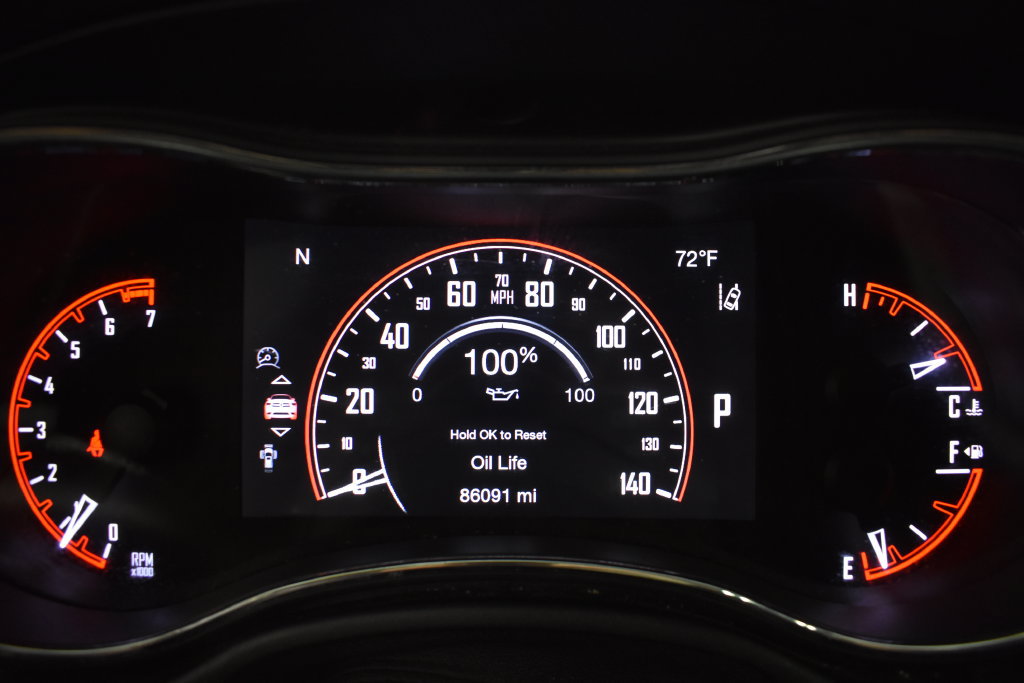 Used 2017 Dodge Durango Citadel w/ Premium Entertainment Group AWD/4WD image 36