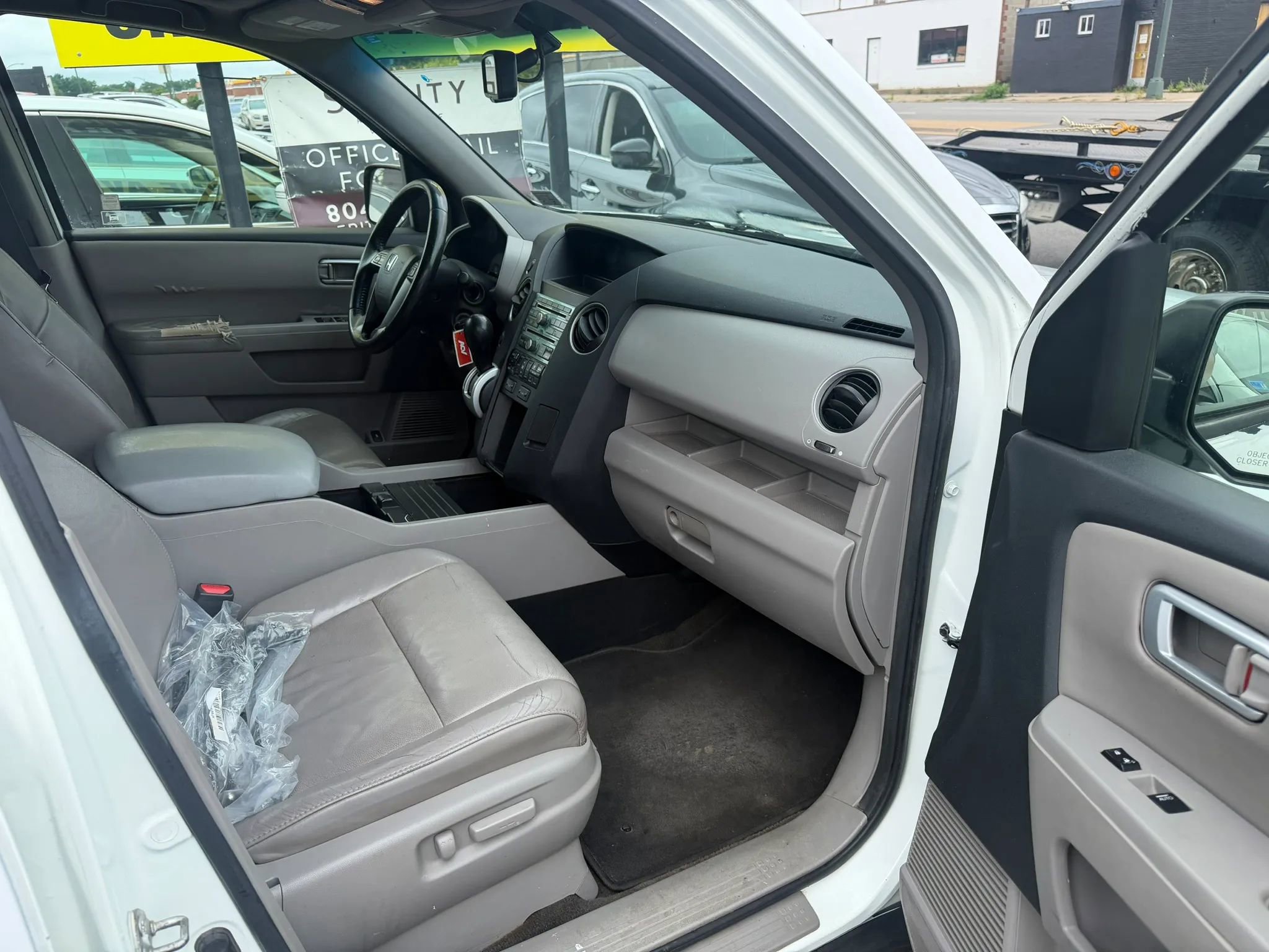 Used 2010 Honda Pilot EX-L image 7