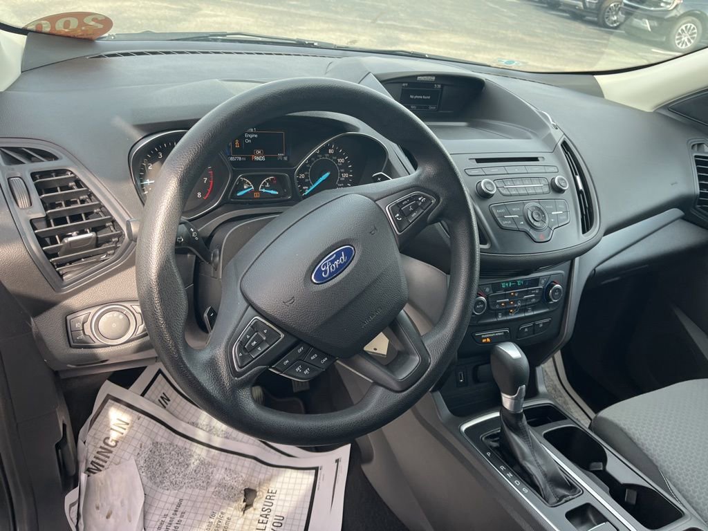Used 2017 Ford Escape SE image 10