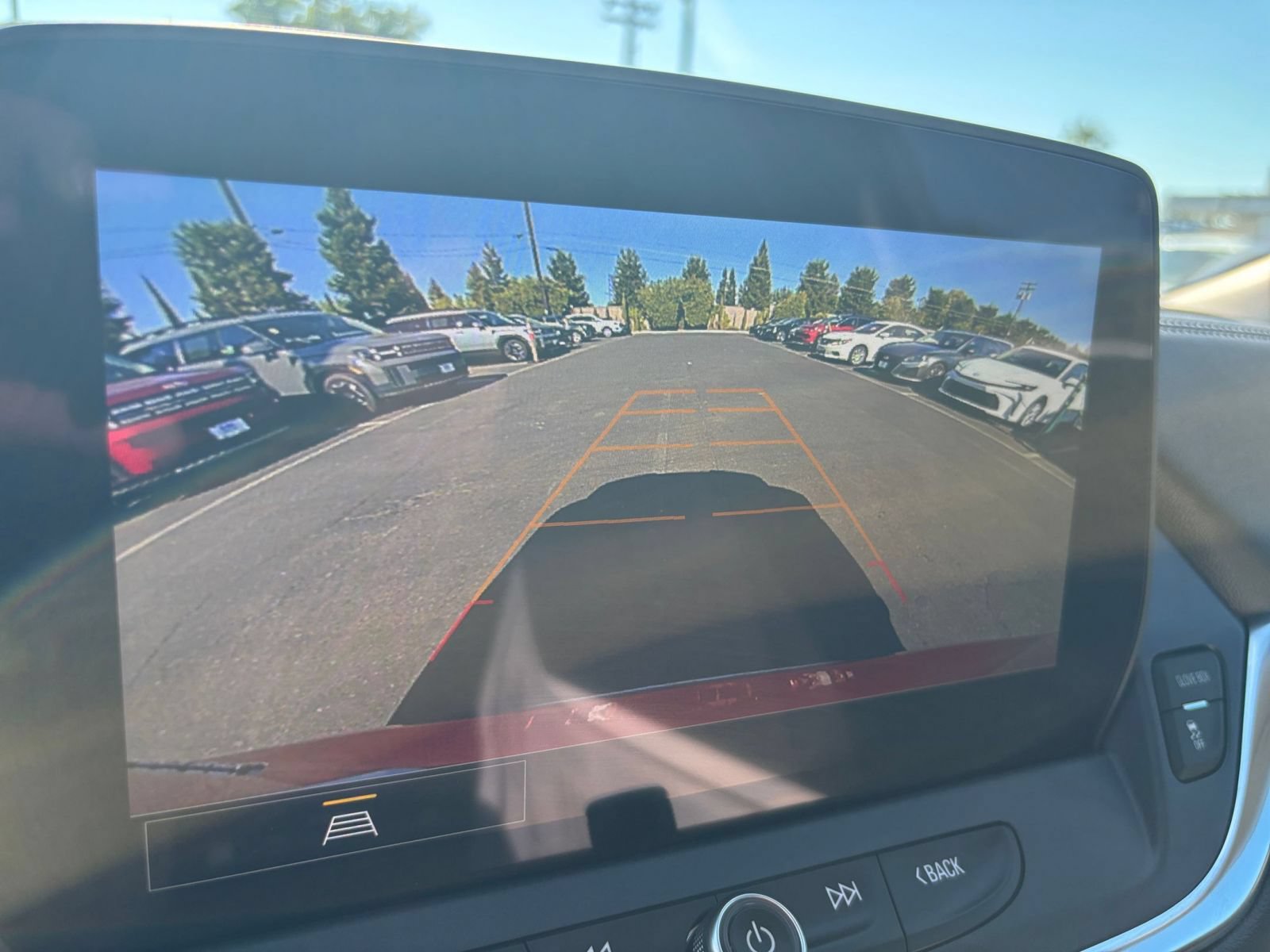 Used 2026 Chevrolet Blazer LT FWD image 25
