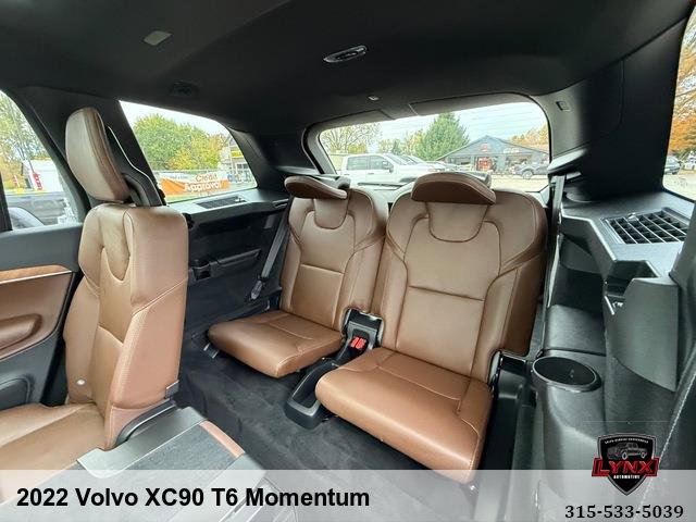 Used 2022 Volvo XC90 T6 Momentum image 41