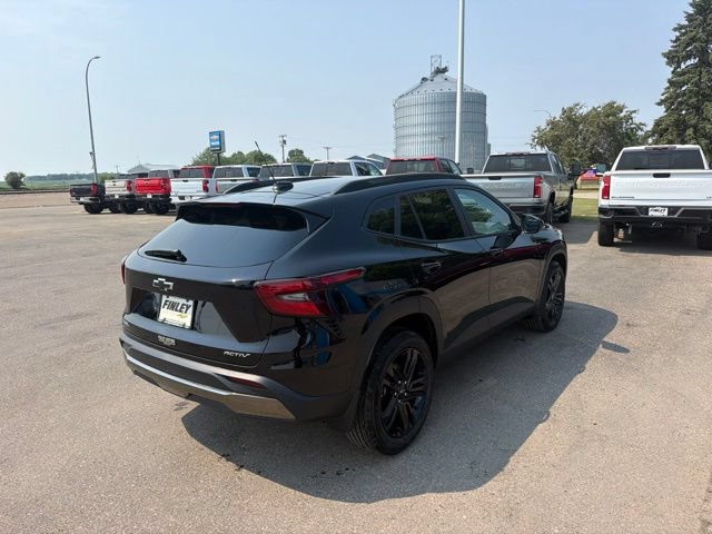 New 2026 Chevrolet Trax ACTIV w/ Driver Confidence Package FWD image 5