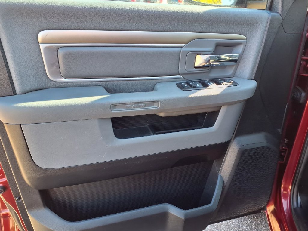Used 2014 RAM 1500 Outdoorsman AWD/4WD image 13