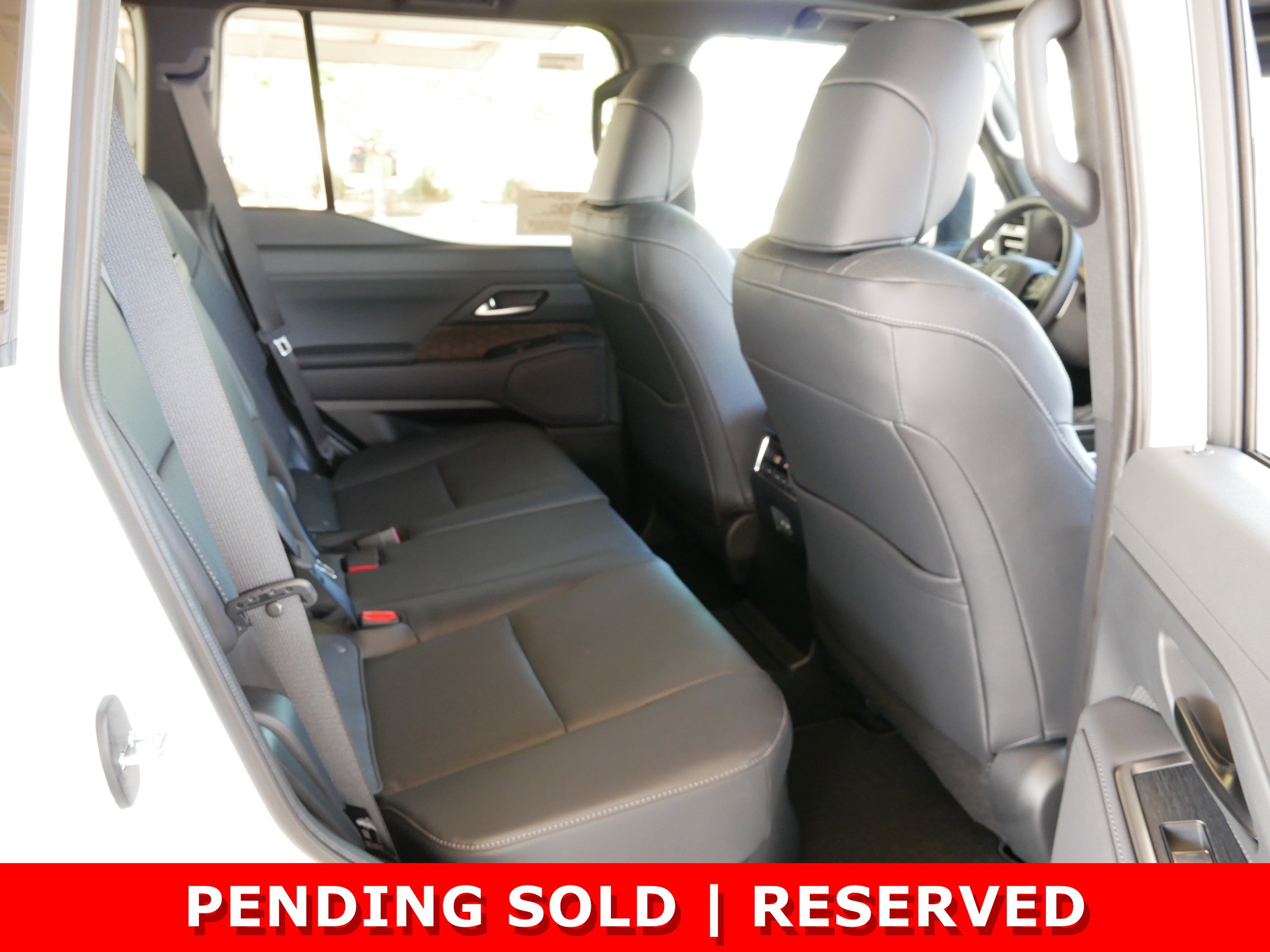 New 2026 Lexus GX 550 w/ Cold Area Package AWD/4WD image 16