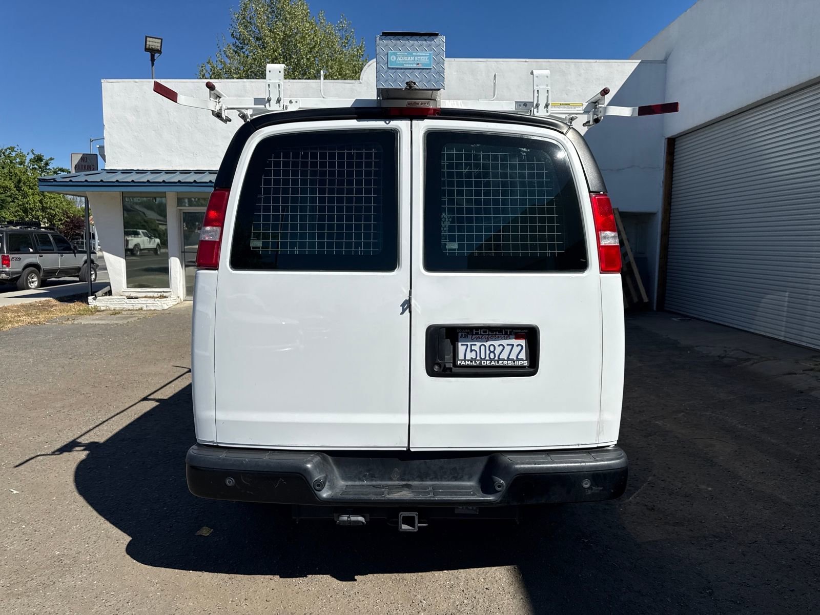 Used 2020 Chevrolet Express 3500 Work Van image 4